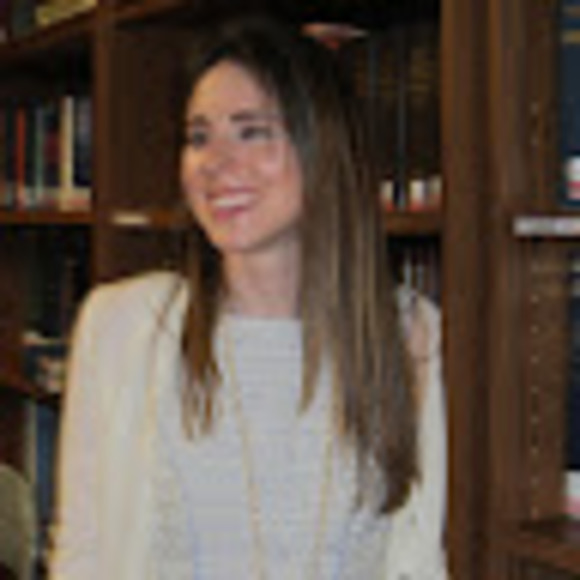 Meet your Posher, Hayley - Picture 1 of 1